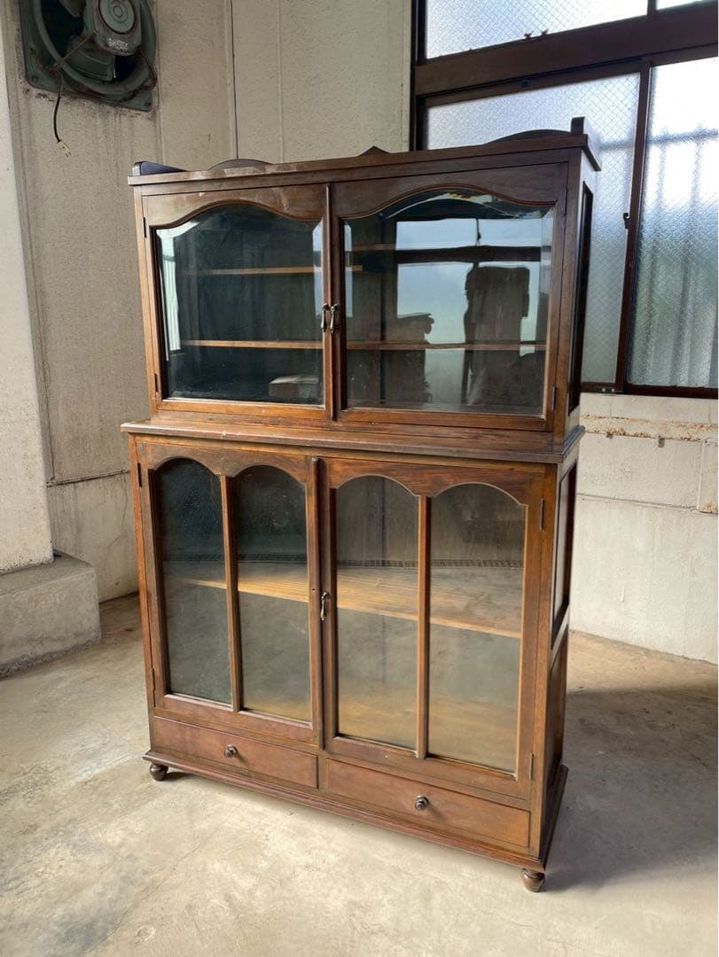 激レア‼️イギリス　アンティーク　丸足　キュリオケース　什器　キャビネット　英国