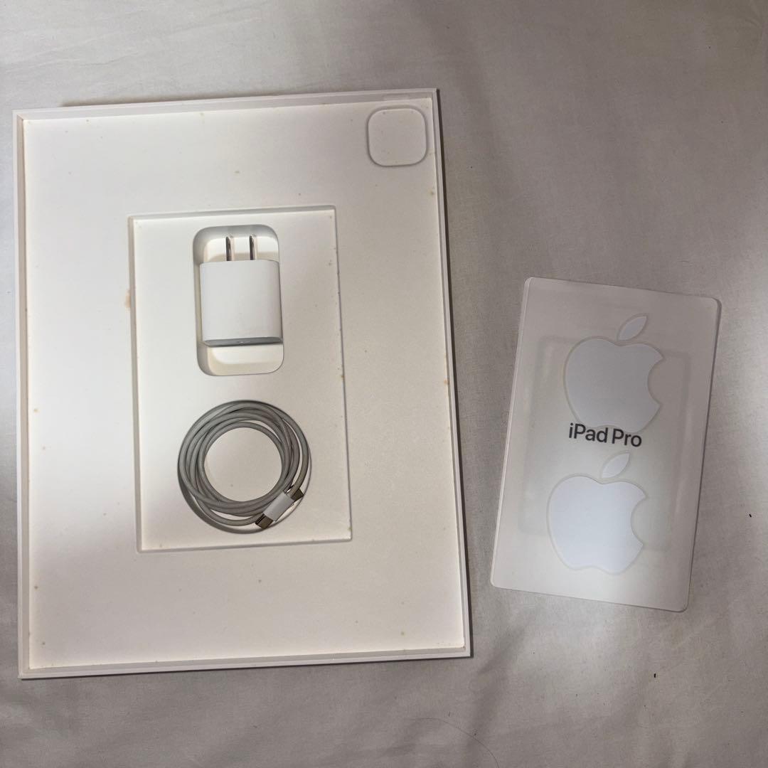 り*う様 iPad Pro 12.9インチ（第四世代）Wi-Fiセルラーモデル