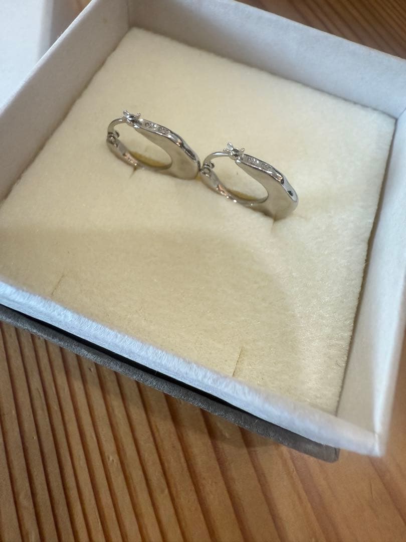 エテ　フープピアス