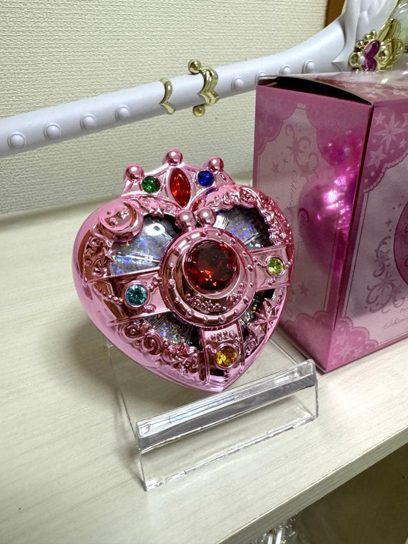 セーラームーン　シャイニングムーンパウダー2024