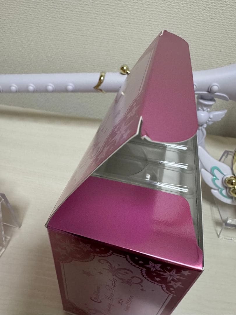 セーラームーン　シャイニングムーンパウダー2024