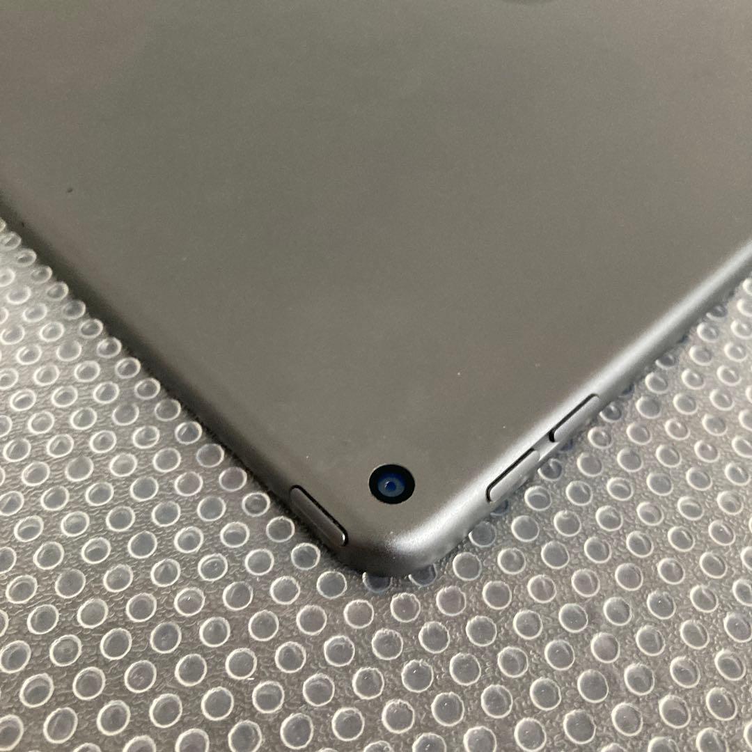 2968【早い者勝ち】iPad Air3 第3世代 64GB WIFIモデル☆