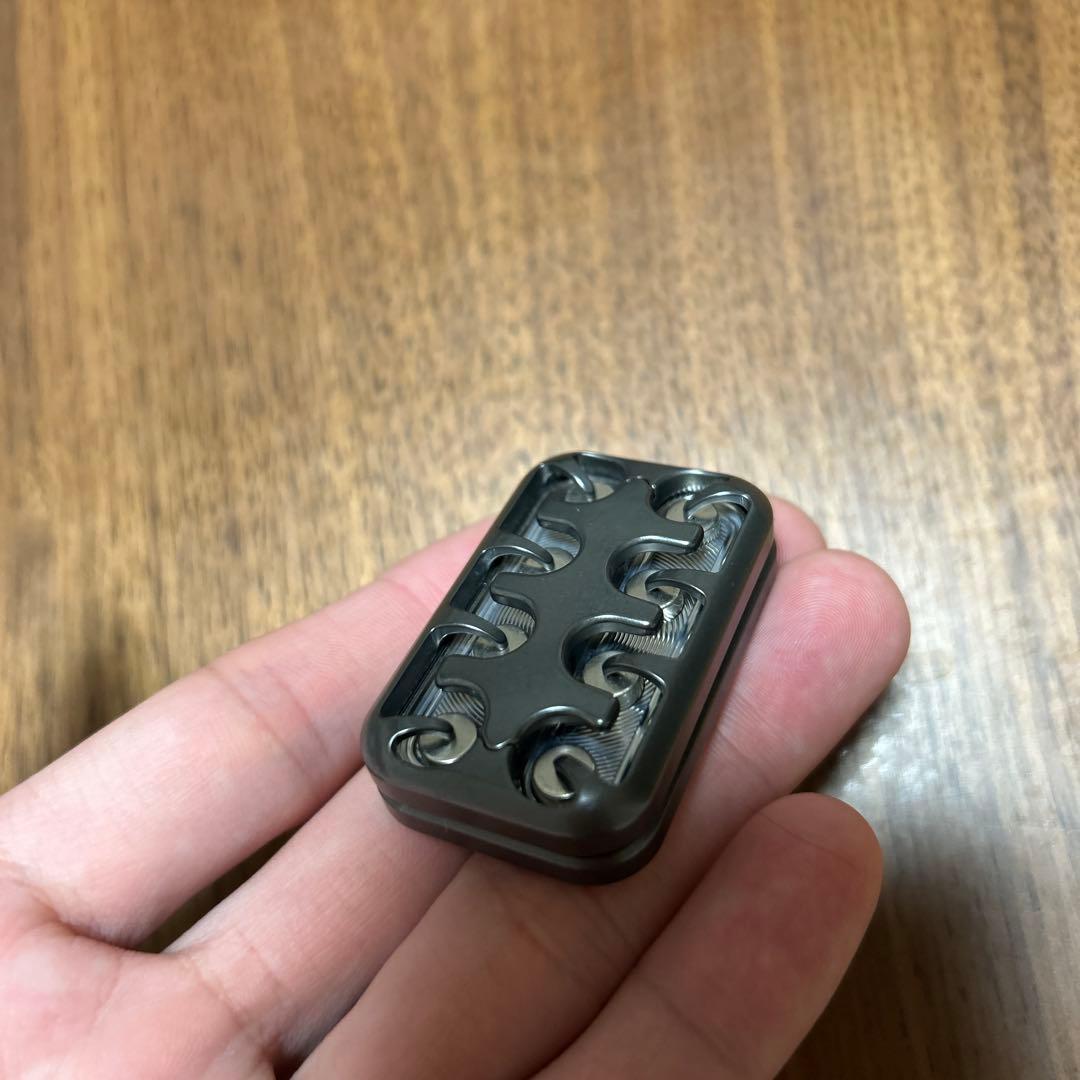 MAGNUS NoRing Zirc/Zirc/SS フィジェットトイ