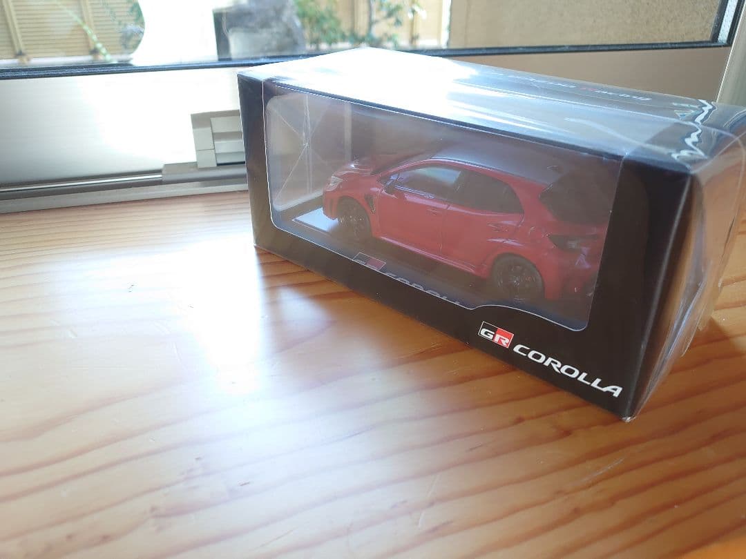 【2台セット】GRカローラ　エモーショナルレッド／プラチナホワイト