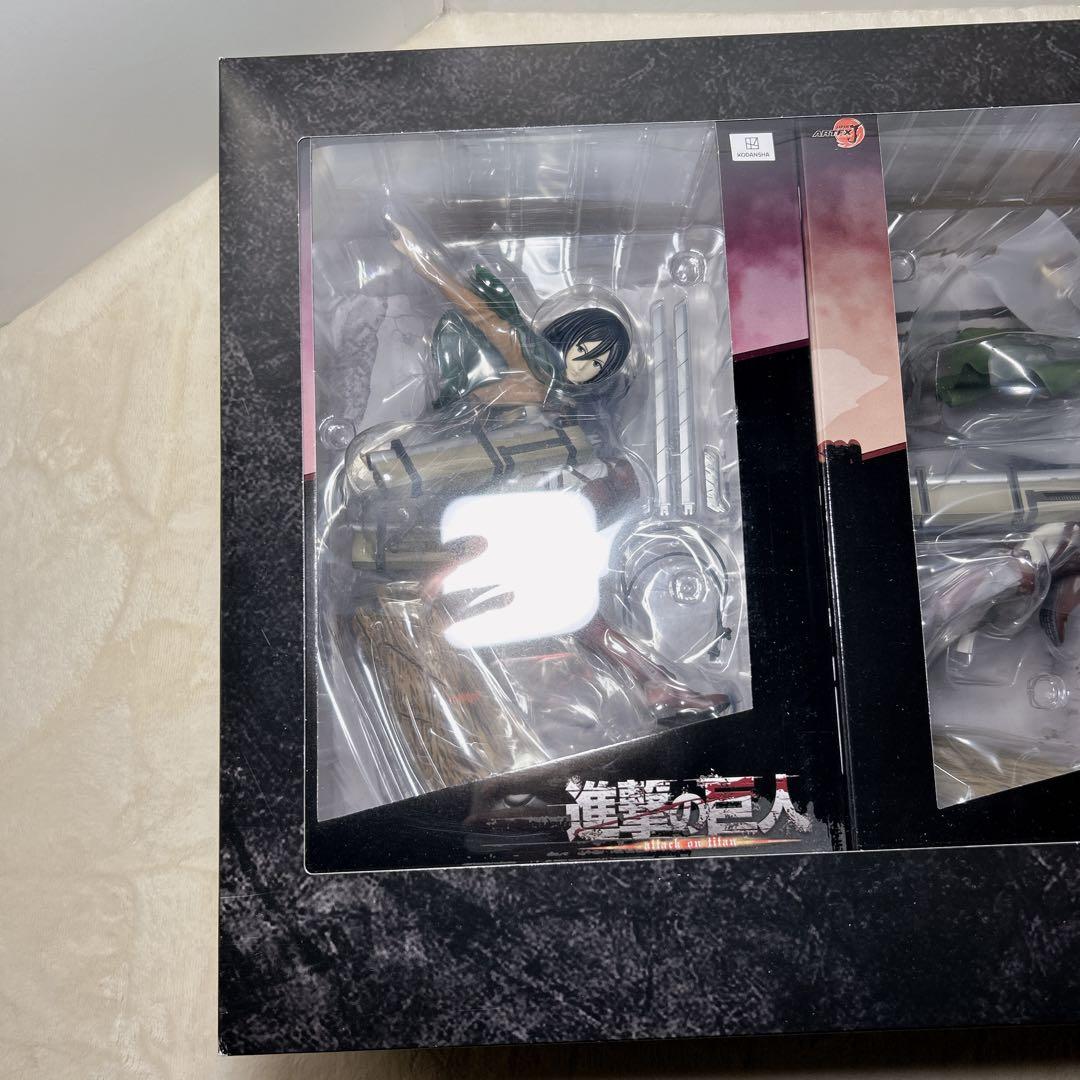 【未開封品】超希少 50名限定 進撃の巨人 エレン ミカサ リヴァイ