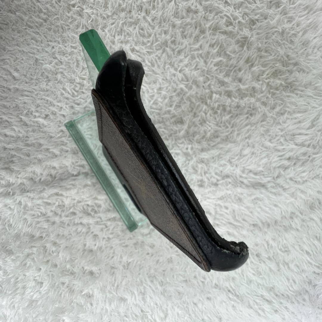 《美品》ルイヴィトン モノグラム スマホケース iPhone 11 pro