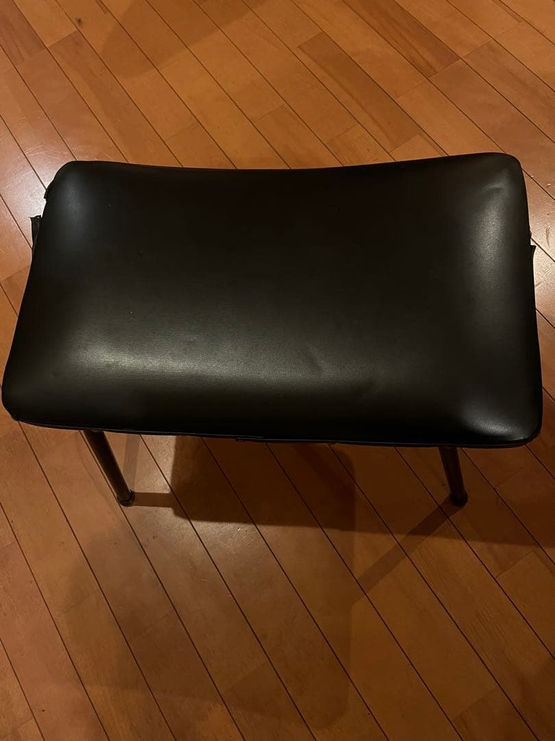 ピエール・ガーリッシュ　オットマン