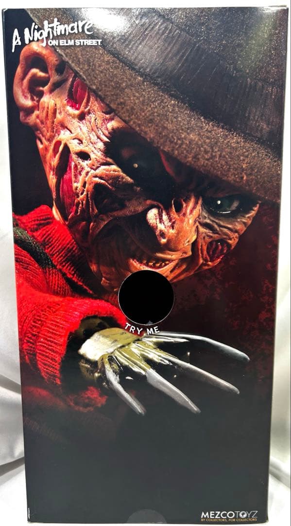 Living Dead Dolls フレディ