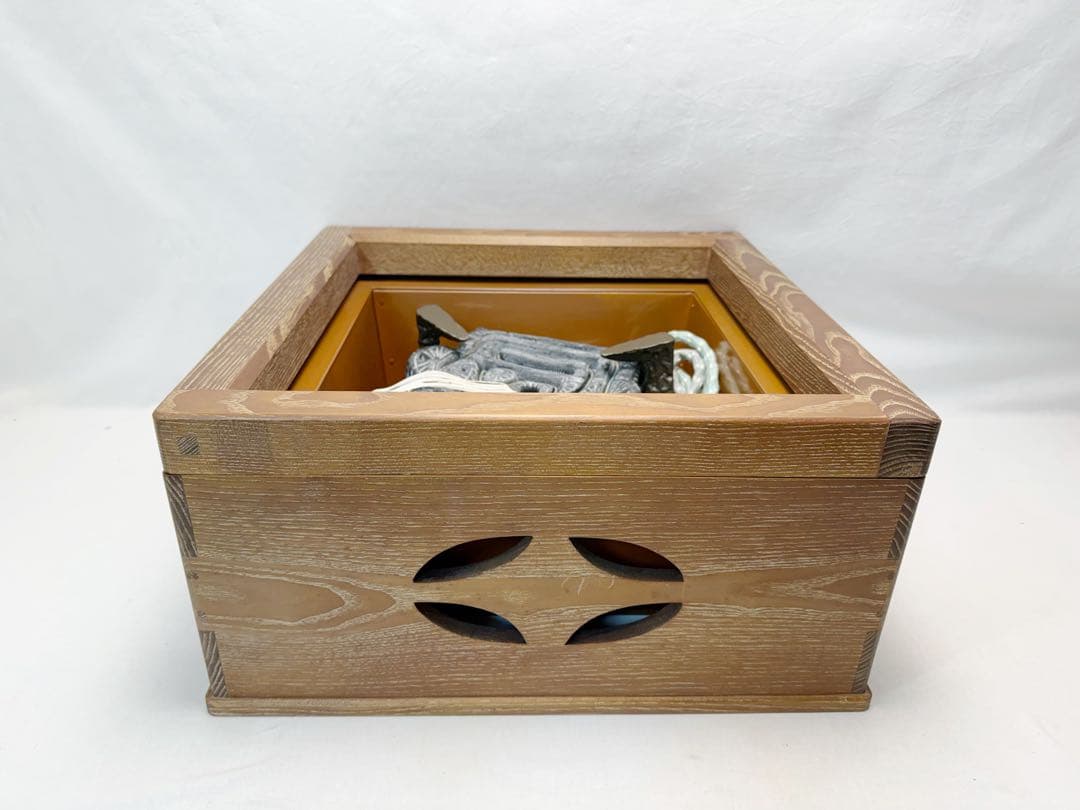 未使用 茶道具 桑 置炉 磨入子 炉.置炉用炭型電熱器 2点セット 元箱