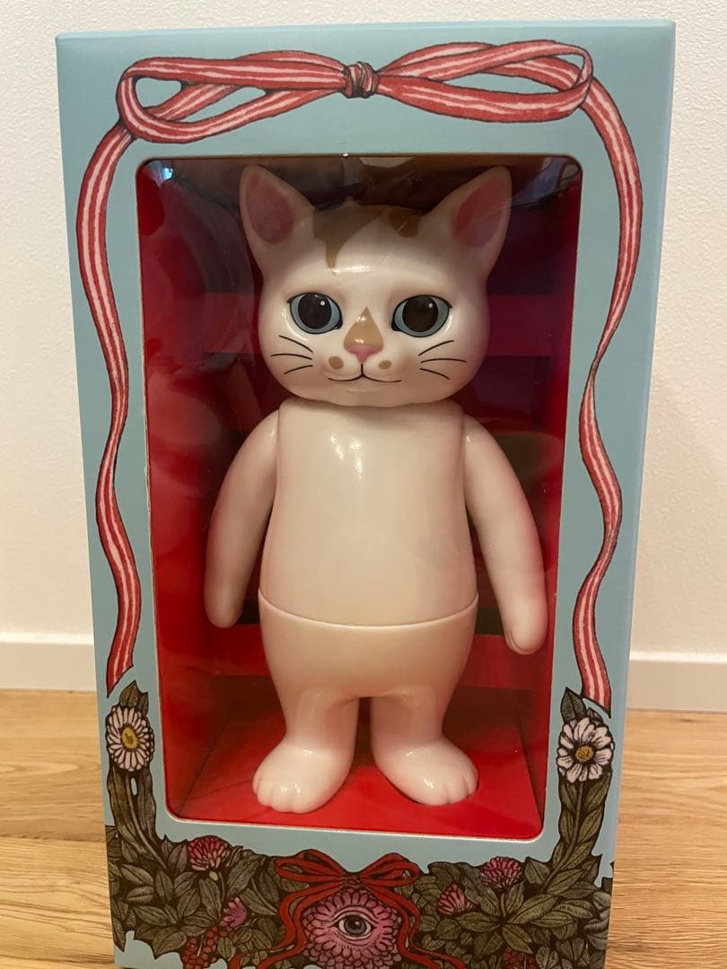 ヒグチユウコ こはるのお人形 洋服付き