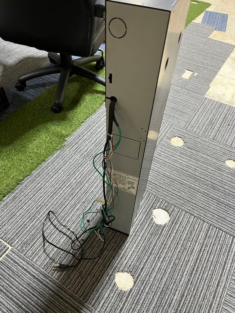 両替機 1,000円から100円 新紙幣未対応 【ジャンク】