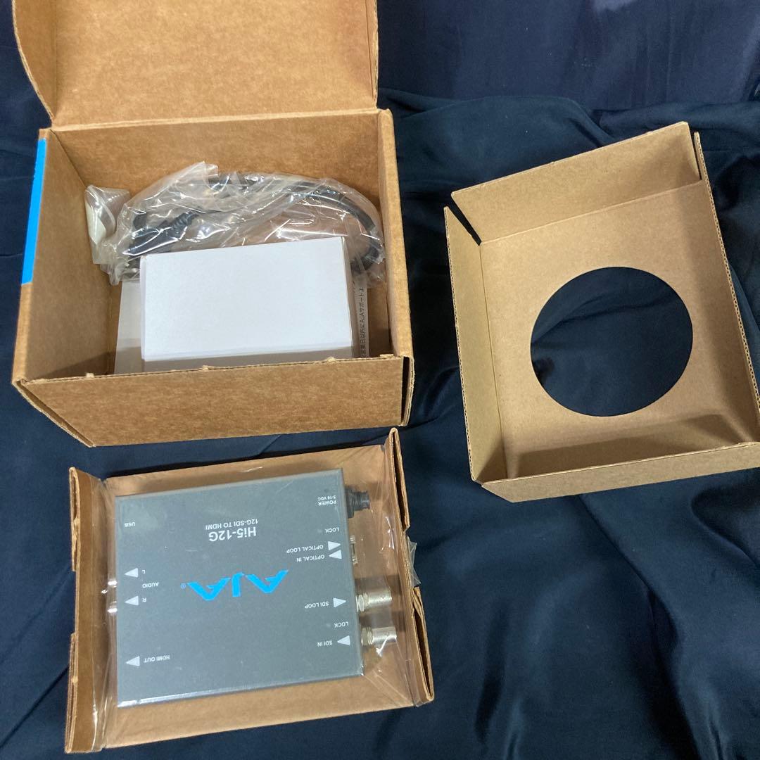 新品H i5-12G 12G-SDI TO HDMI 新品開封品　未使用