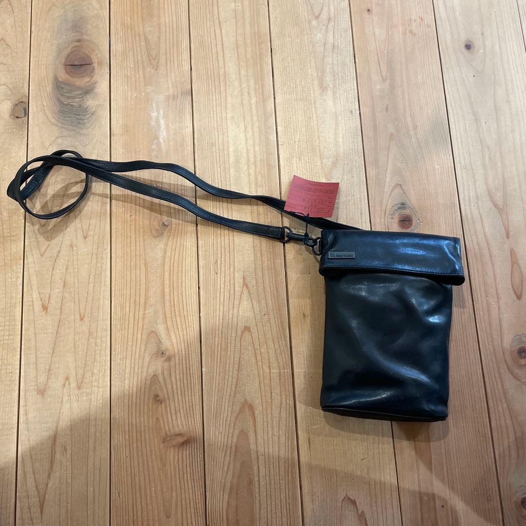 Issey Miyake ブラック ショルダーバッグ