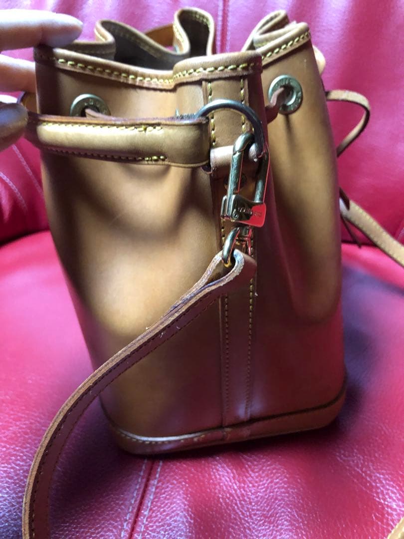 ヌメ革　ヴィトンバック