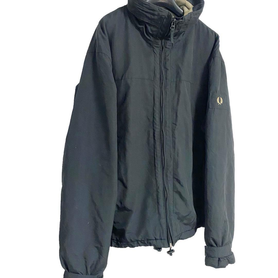 古着　FRED PERRY ブルゾン　ジャケット　ブラック　黒