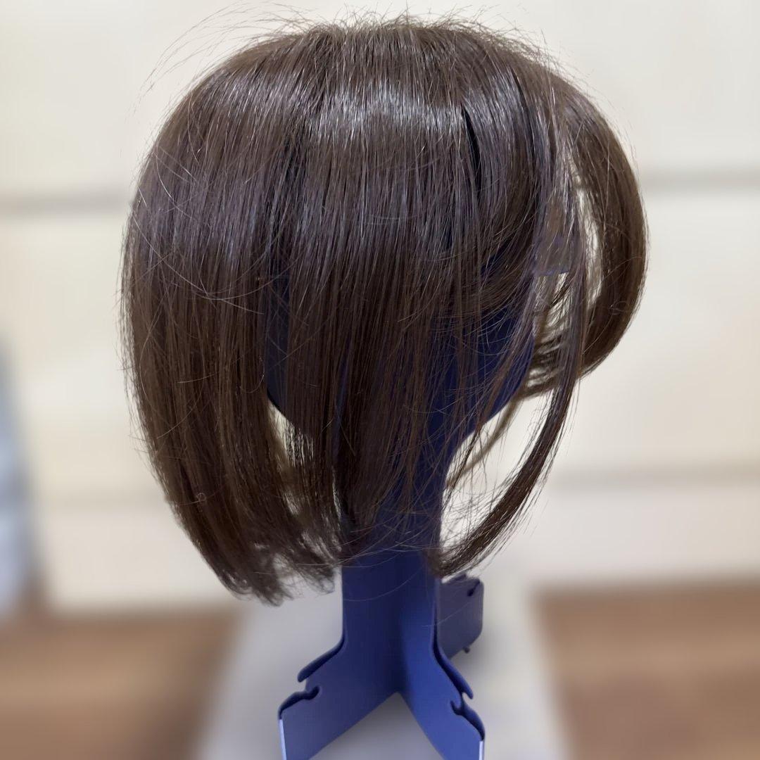 ブラウン ショートボブウィッグ 合成繊維
