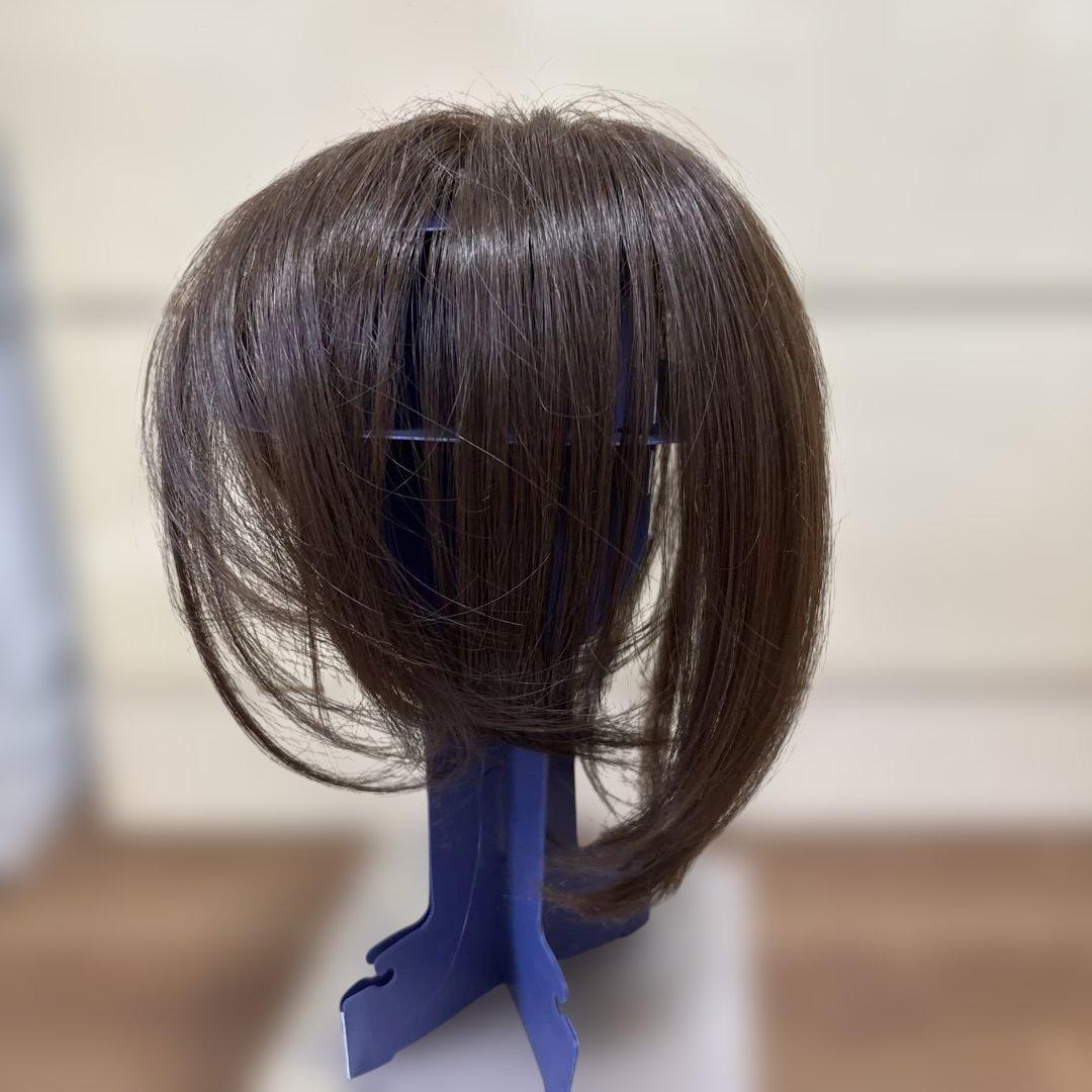 ブラウン ショートボブウィッグ 合成繊維