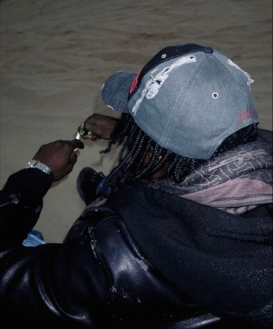 night wear sports club キャップ　ec melodi