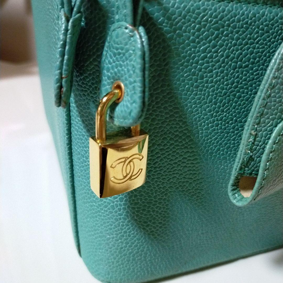 【ヴィンテージ】未使用CHANEL キャビンスキン ショルダー可能バニティバッグ