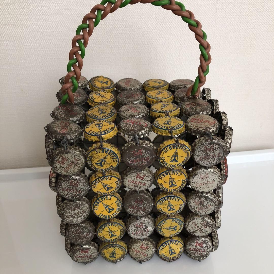 王冠のビンテージ　bag  レトロ　ボトルキャップ