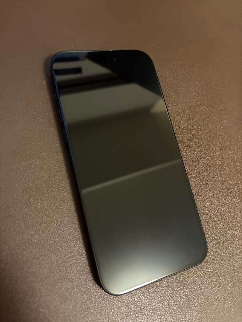 iPhone 15 Plus 256GB ブラック 美品