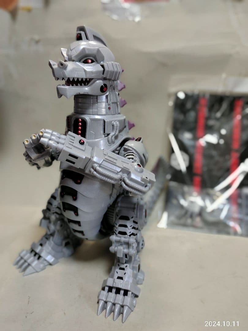 UNKNOWN MAKERATOMIC BEASTMACHINEメカゴジラソフビ