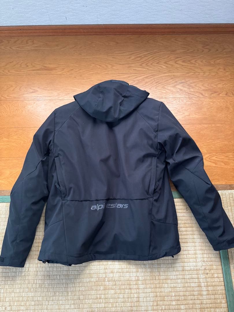 アルパインスターズ ジャケット サイズM 中古
