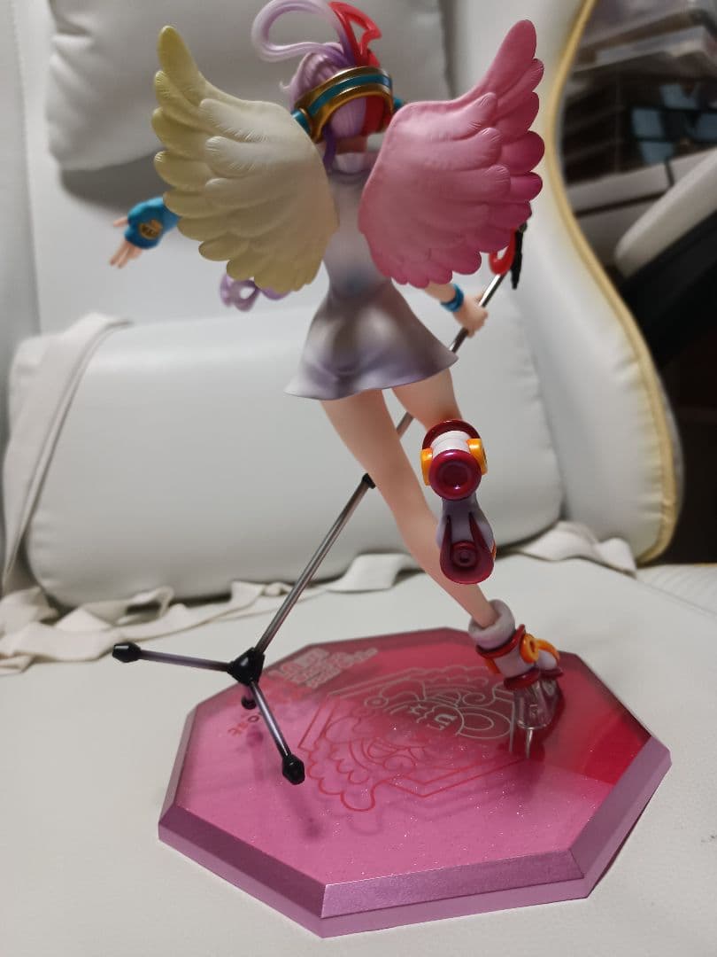 POP “RED-EDITION” “世界の歌姫” ウタ