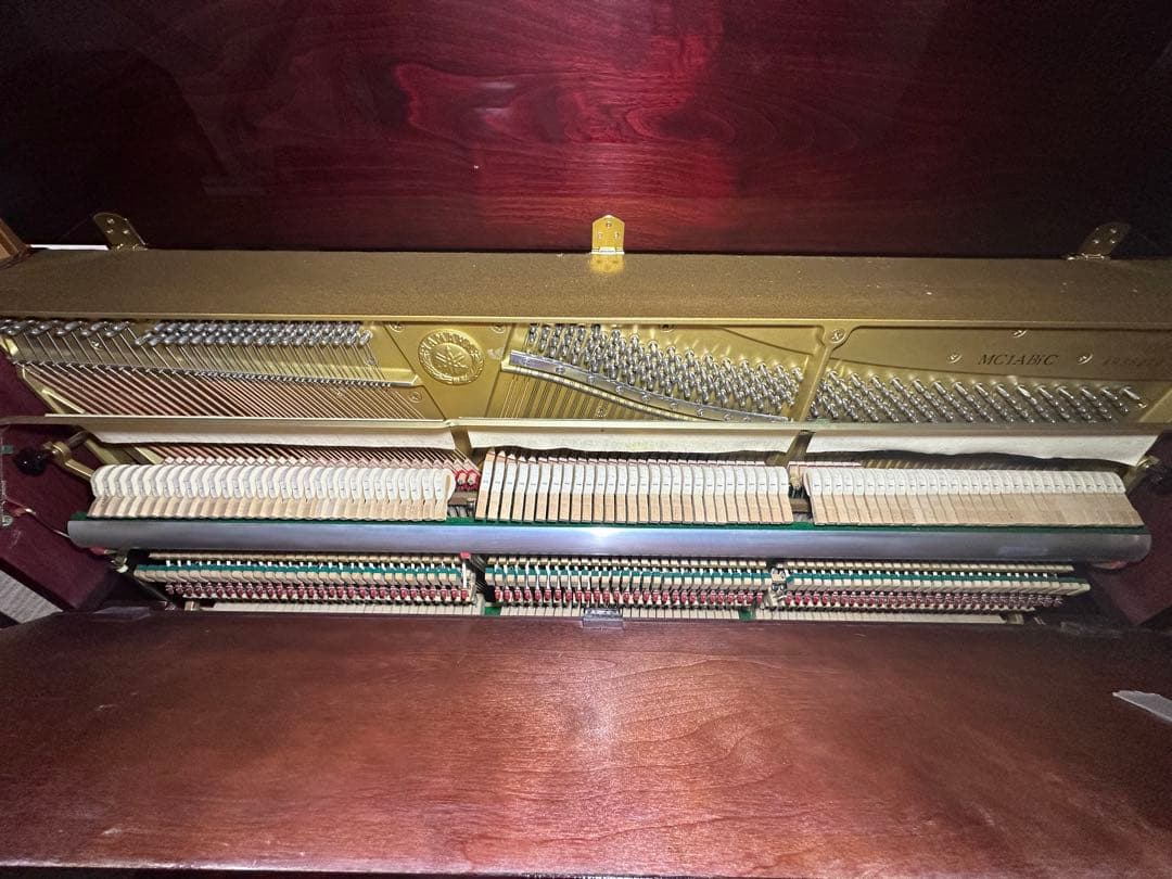 【新年特価セール】YAMAHA MC1ABiC アップライトピアノ 猫足