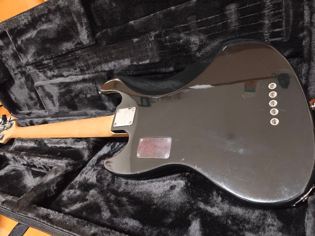 ベース Sire V7 5st Alder Black 2nd Generation