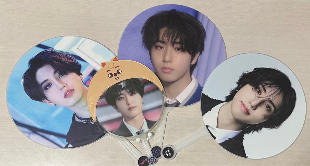 straykids ハン うちわ まとめ売り