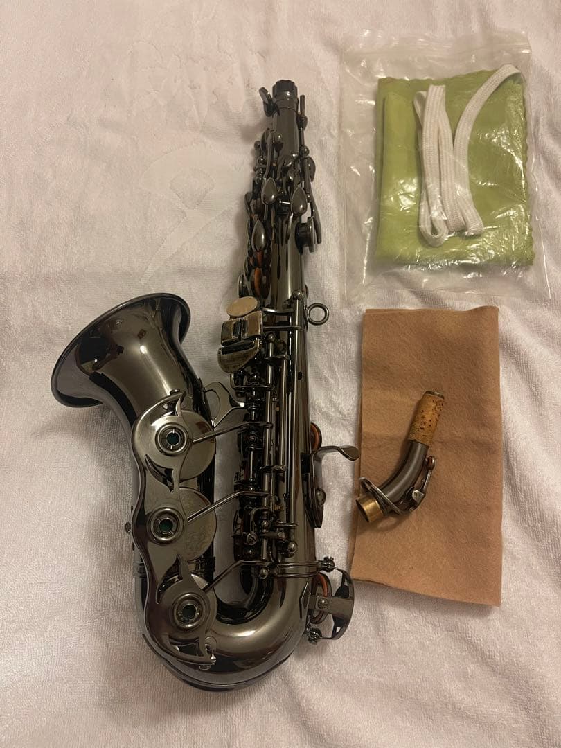 ソプラノサックス Schiller Curved。Germany