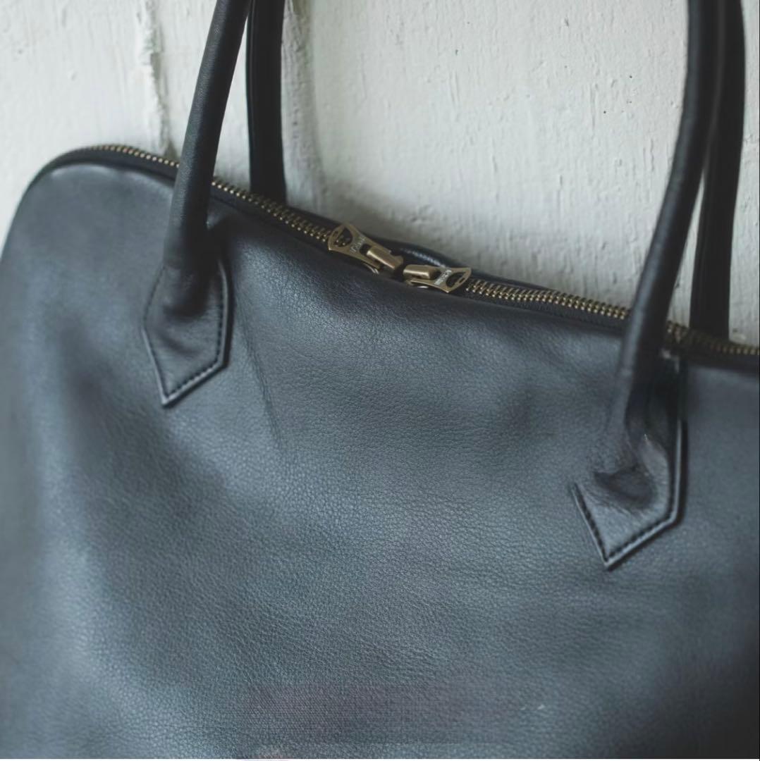 【レザー】ショルダーバッグ Silva Tote Bag