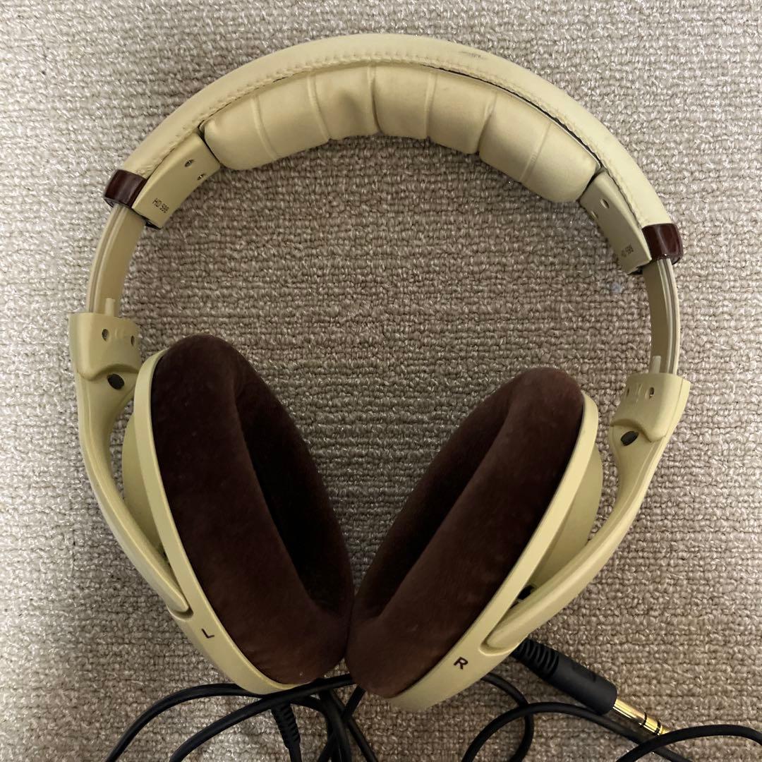 ヘッドホン Sennheiser HD 598