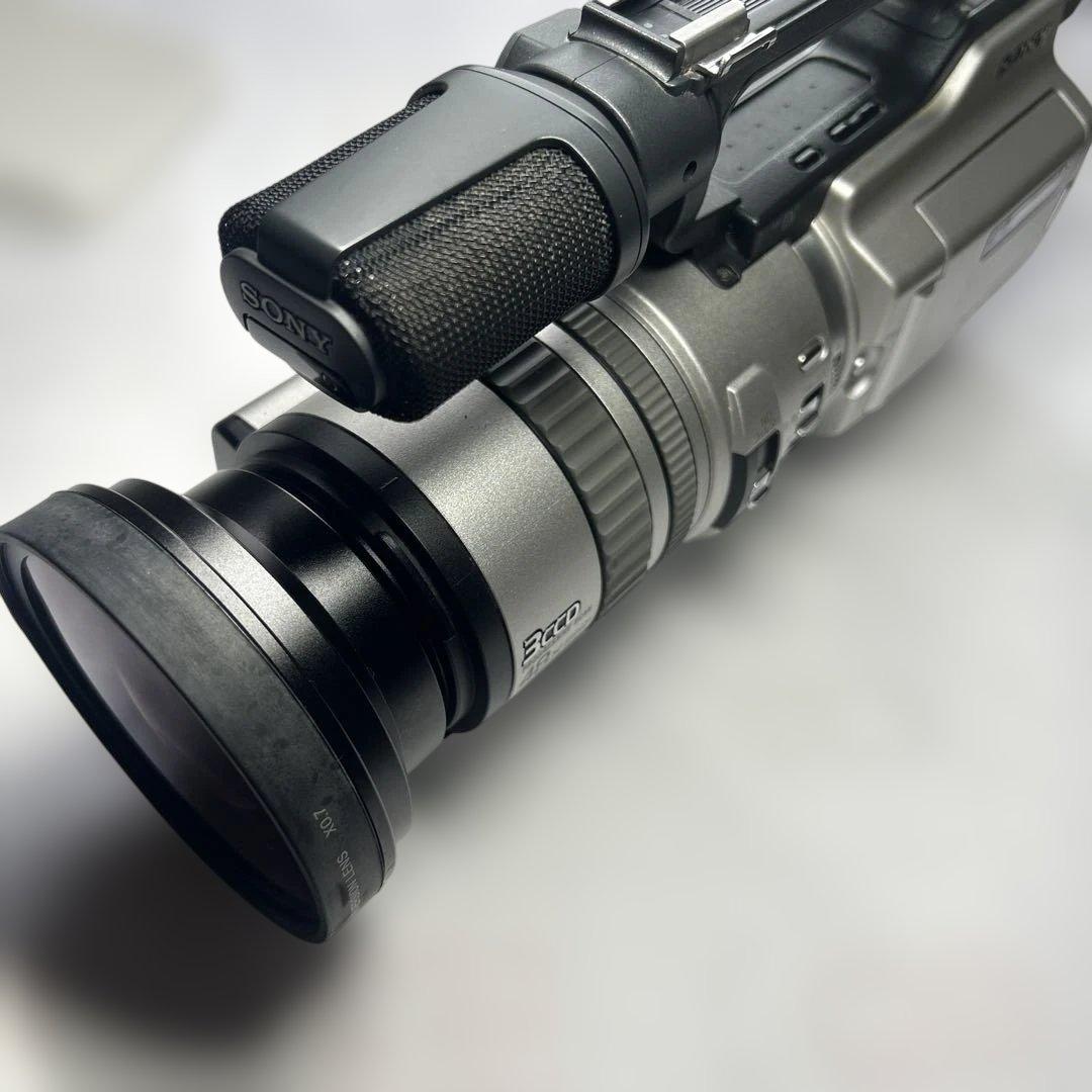 SONY ビデオカメラ レコーダーDCR-VX2000 稼働品