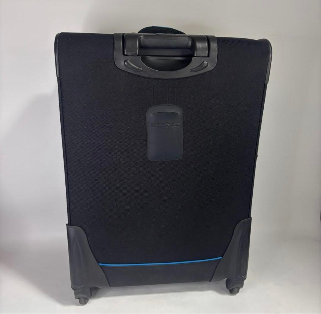 サムソナイト　スーツケース　中型　黒　4輪　ブラック