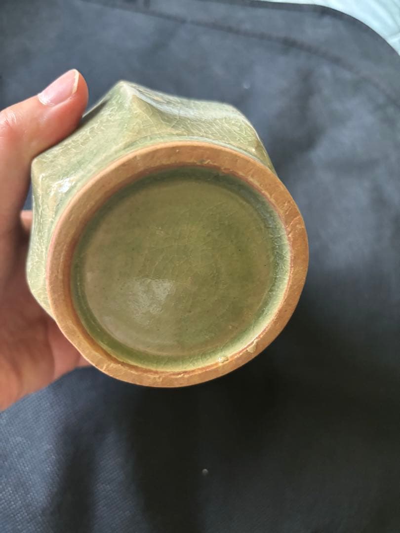 中国古美術品　青磁　八稜瓶　花瓶　龍泉窯　21cm