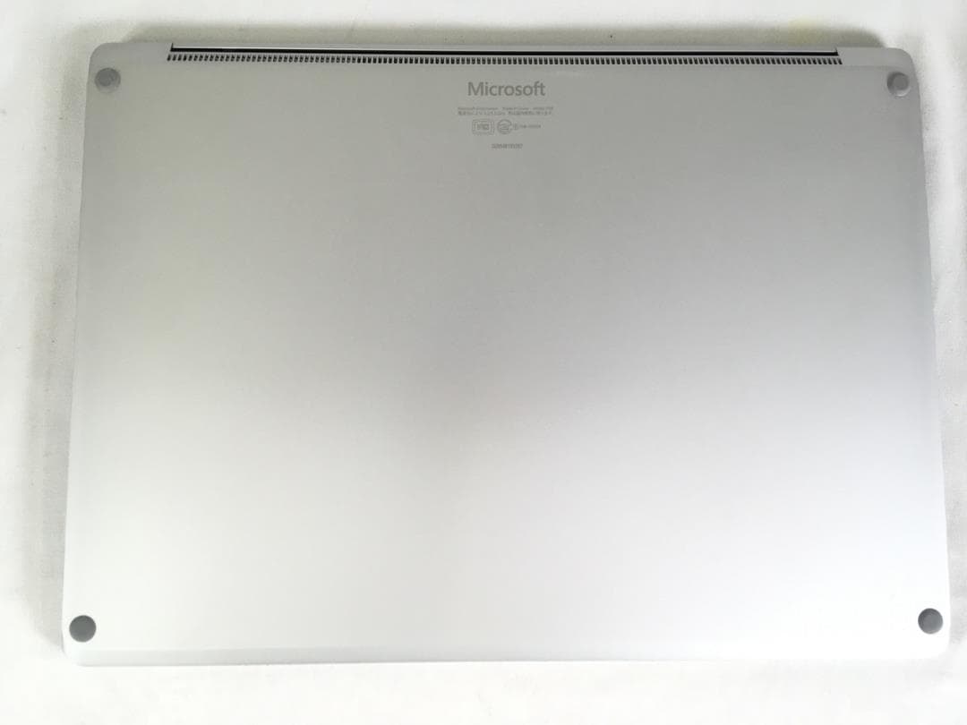 中古品　Surface Laptop2 サーフェス 13.5インチ