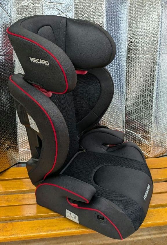 RECARO　ジュニアシート　スタート J3　シュヴァルツ
