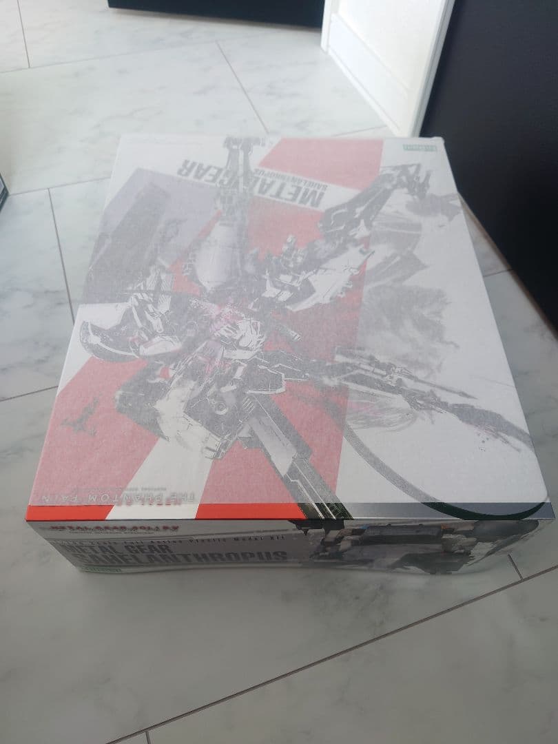 メタルギア サヘラントロプス 1/100スケール　プラモデル 未開封