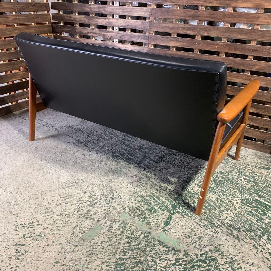 K048 カリモク60 2人がけソファー Kチェア