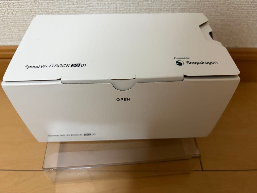 Speed Wi-Fi DOCK 5G 01 モバイルルーター