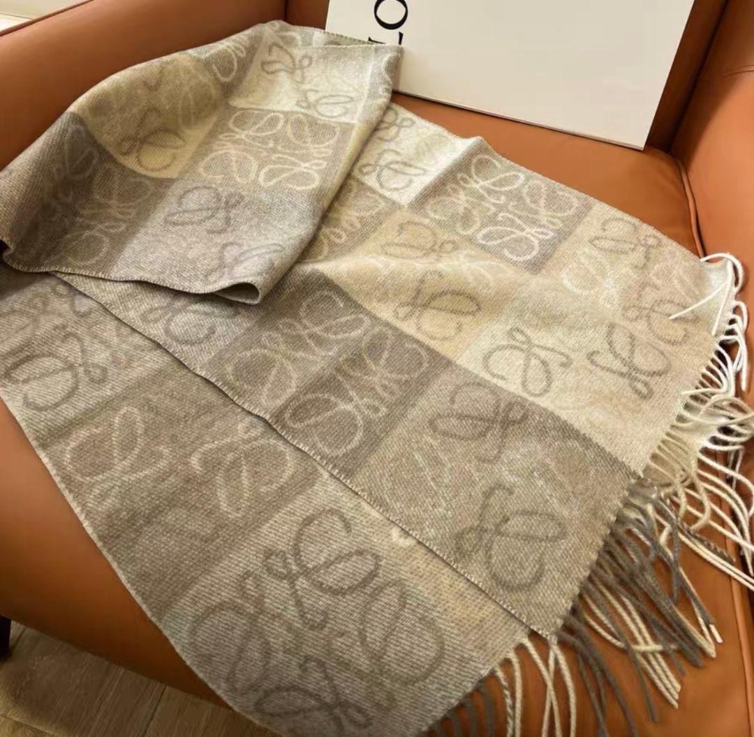 LOEWE ロエベ マフラー アナグラム 180×40 ウール90％ カシミヤ1