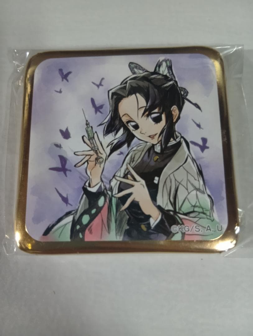 胡蝶しのぶ　鬼滅の刃　ダイニング　お楽しみくじ　スクエア缶バッジ　dining