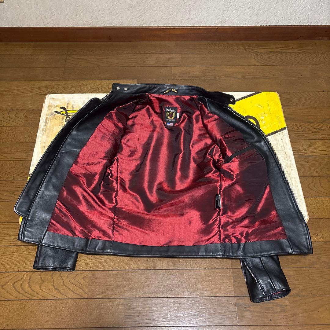 超美品‼️最新型schott641XX 32インチ