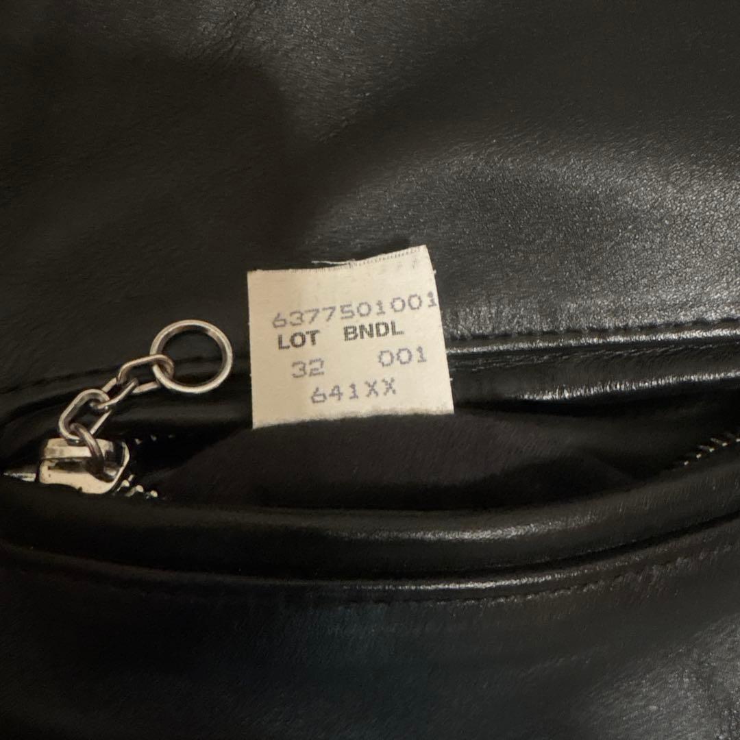 超美品‼️最新型schott641XX 32インチ