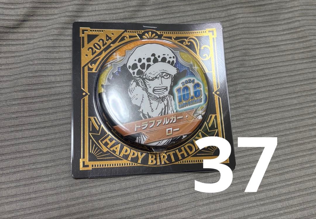 ONEPIECE トラファルガーロー 缶バッジ