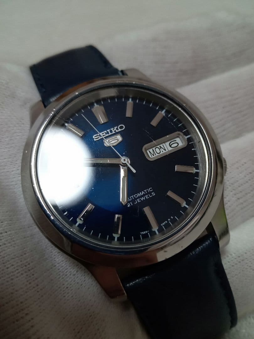 鶴*瓶様 SEIKO5　機械式自動巻　7S26　文字盤ネイビー　牛皮ベルト　美品