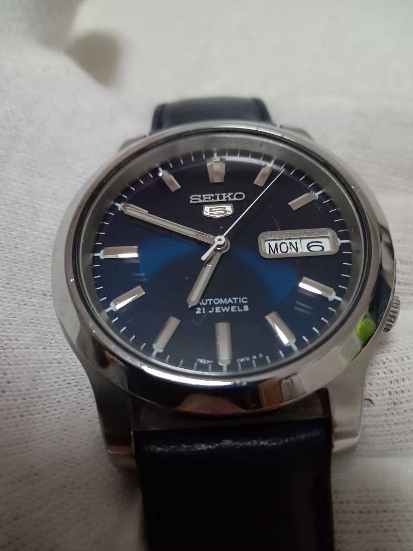鶴*瓶様 SEIKO5　機械式自動巻　7S26　文字盤ネイビー　牛皮ベルト　美品