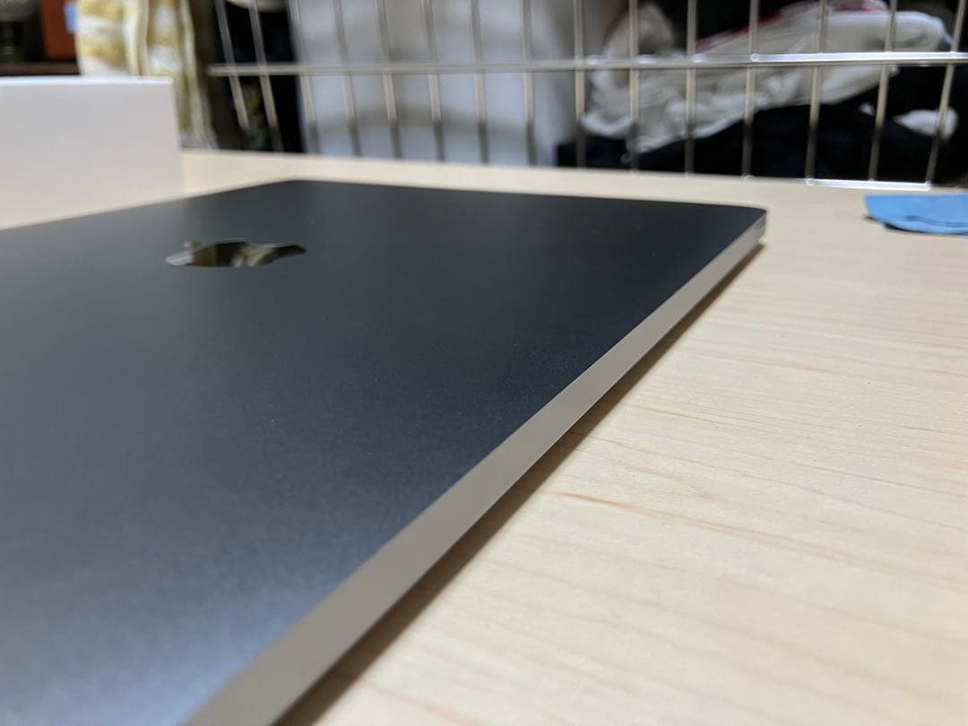 MacBook Pro 13インチ,2019Thunderbolt3ポート×2